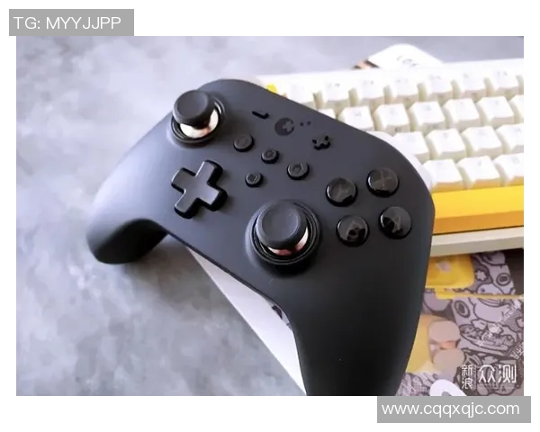 如何进入实况足球星工场并体验精彩的游戏内容和功能